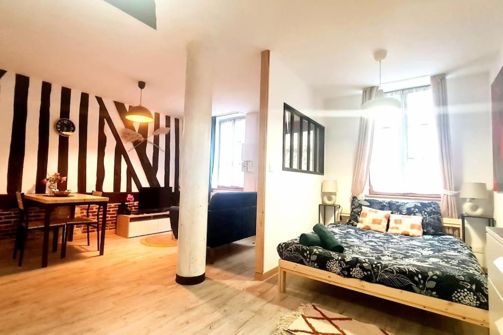 Chic Et Normand, Parking Facile, Wifi Hd Apartment Пон-Одемер Екстериор снимка